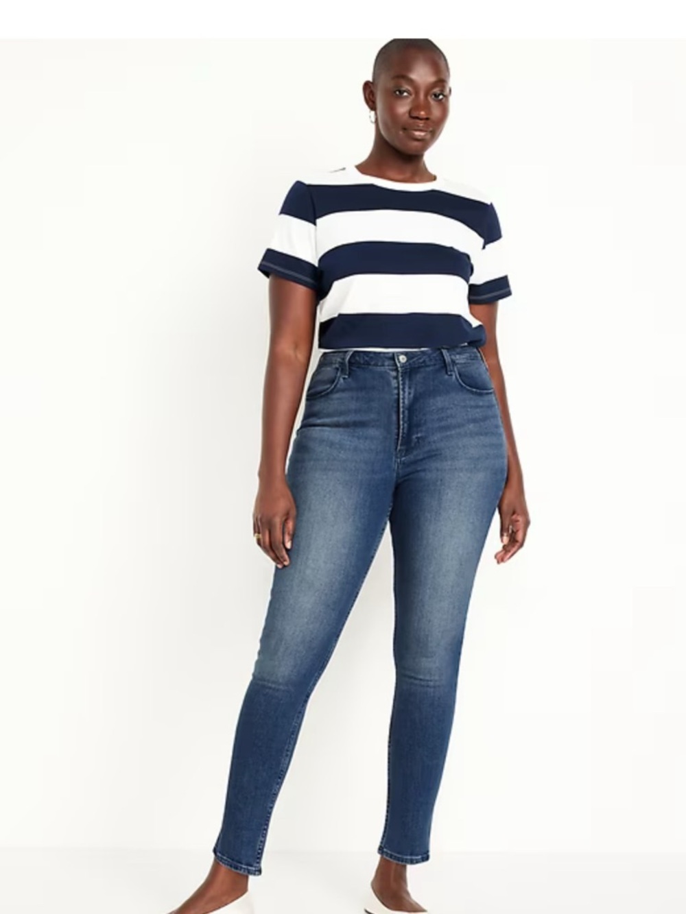 Old Navy High-Rise Skinny Jeans in Medium Blue Wash